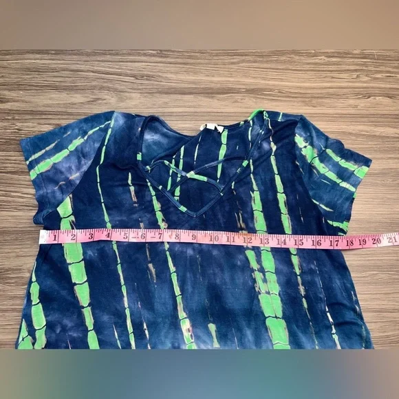 Umgee Blue & Green Tye Dye Short Sleeve Dress Size Medium - Picture 3 of 5